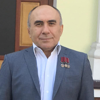 Руслан Савлохов