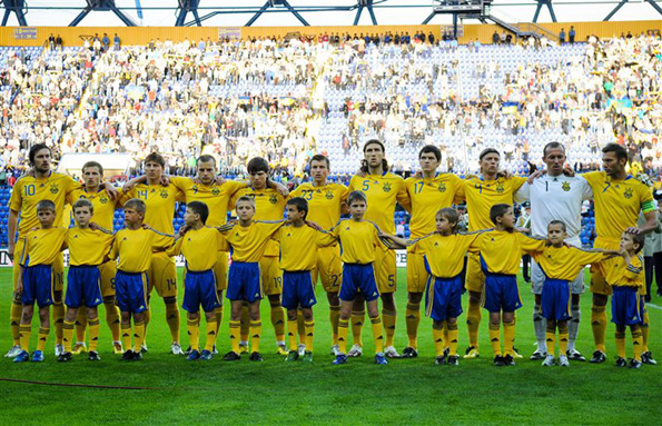 Команда всей страны. Сборная Бразилии 1996. Сборная Бразилии 2004. Сборная Габона. Сборная Бразилии по футболу 2004.